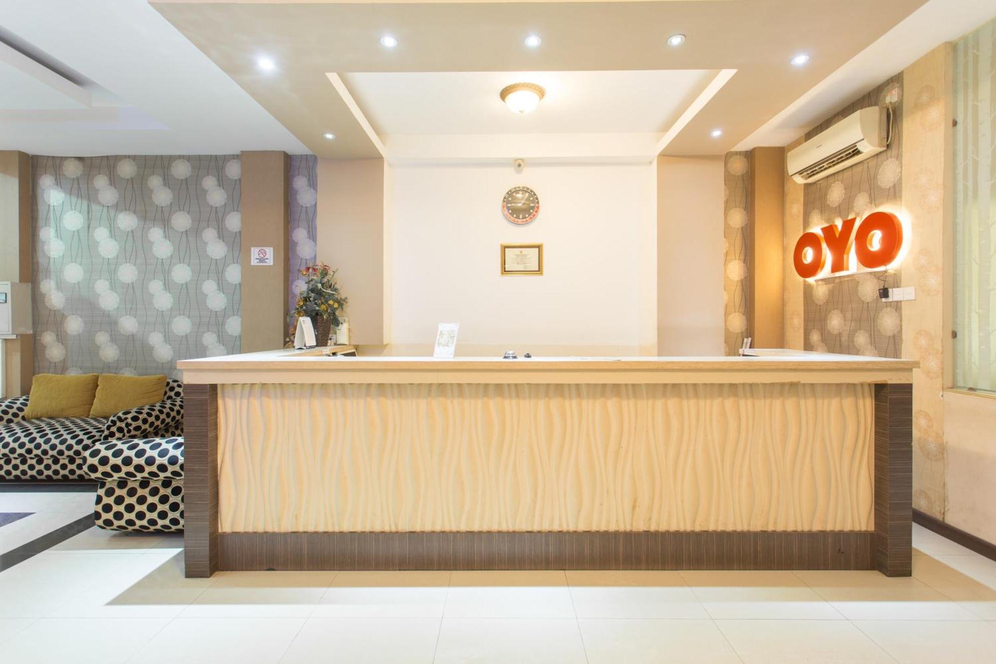 Oyo 663 Hotel Sejati Balikpapan  Zewnętrze zdjęcie