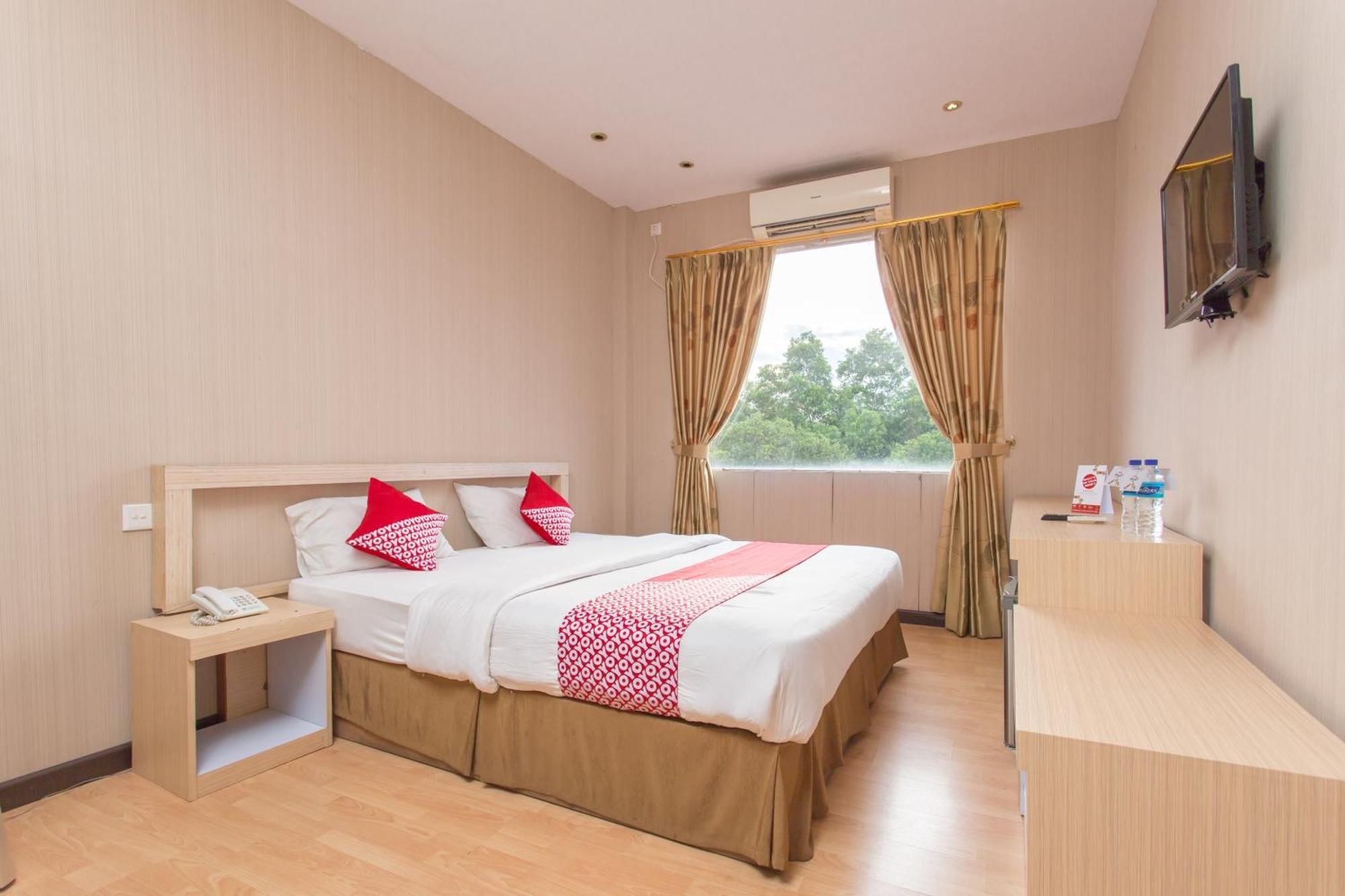 Oyo 663 Hotel Sejati Balikpapan  Zewnętrze zdjęcie