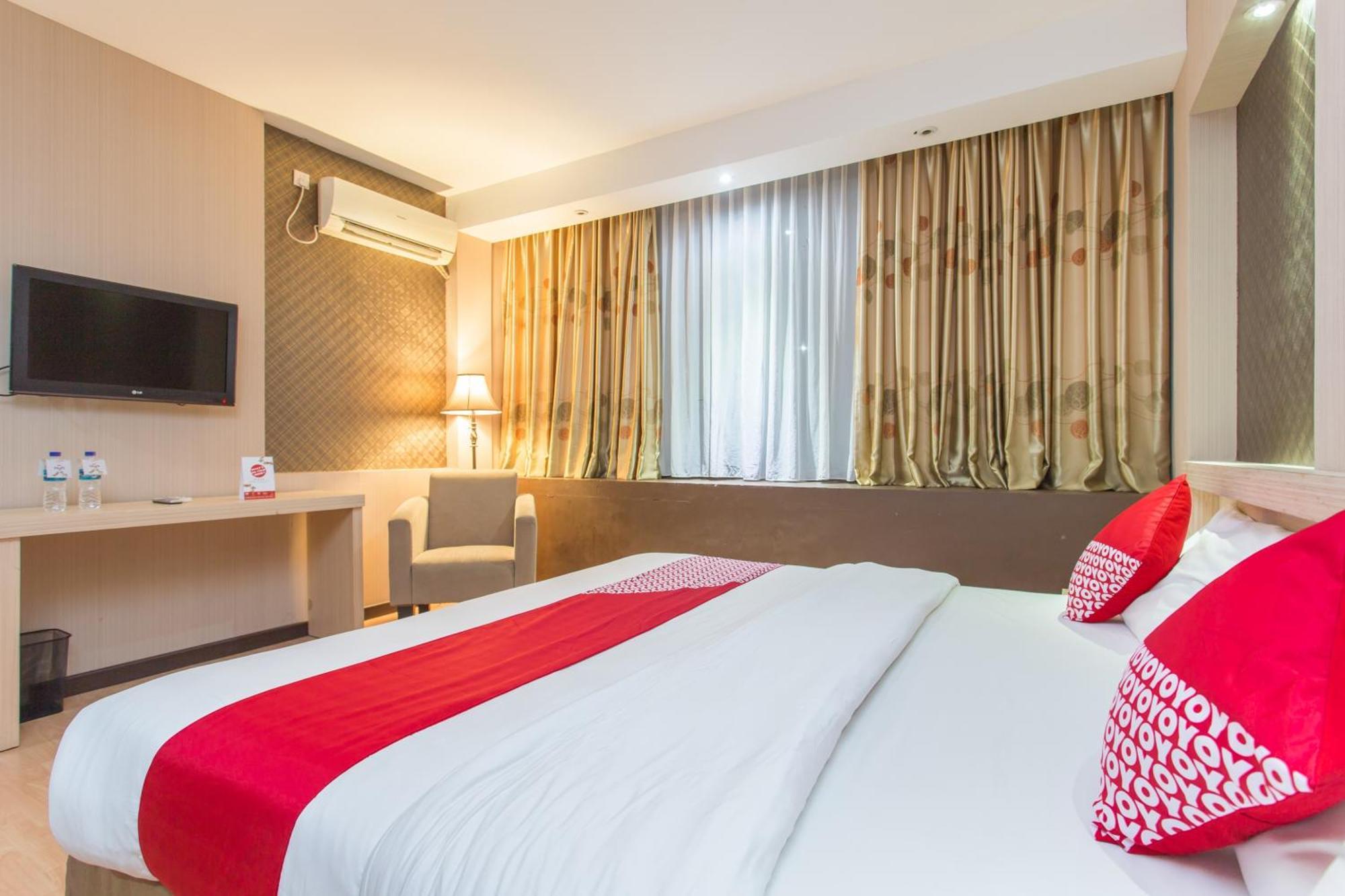 Oyo 663 Hotel Sejati Balikpapan  Zewnętrze zdjęcie